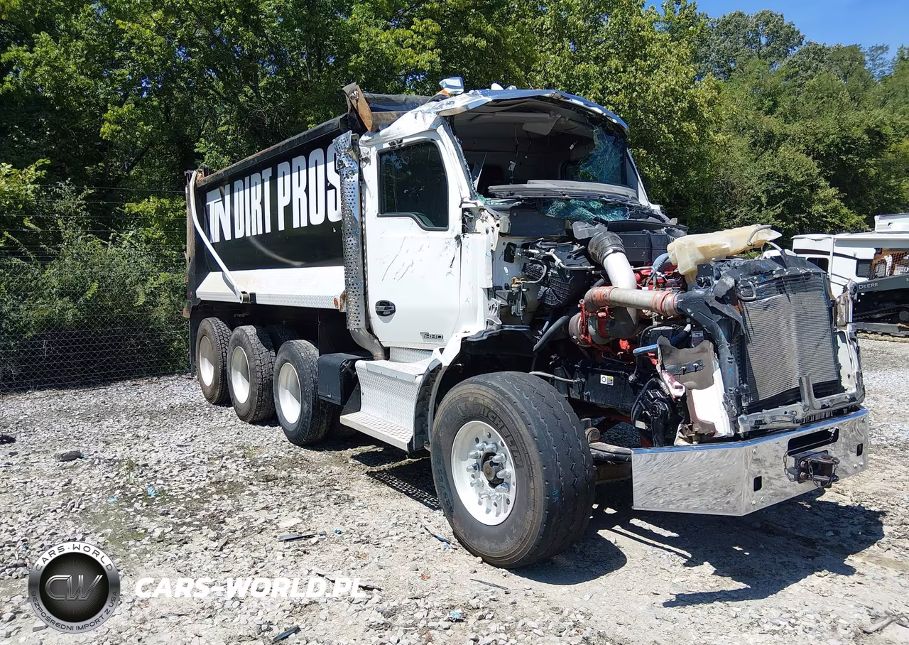 2016 Kenworth Construction T880
