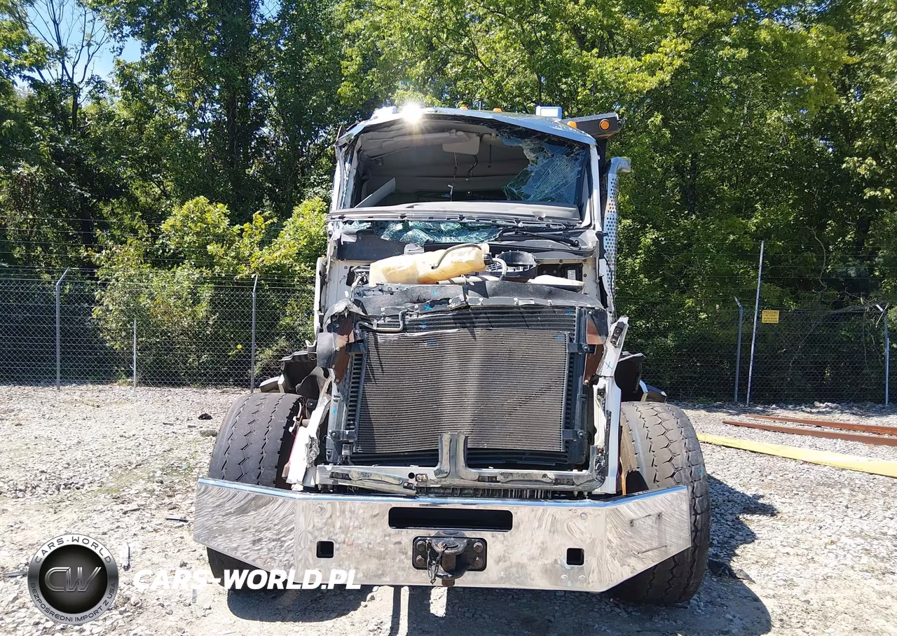 2016 Kenworth Construction T880 VIN:1NKZX4TX8GJ105620 - 12