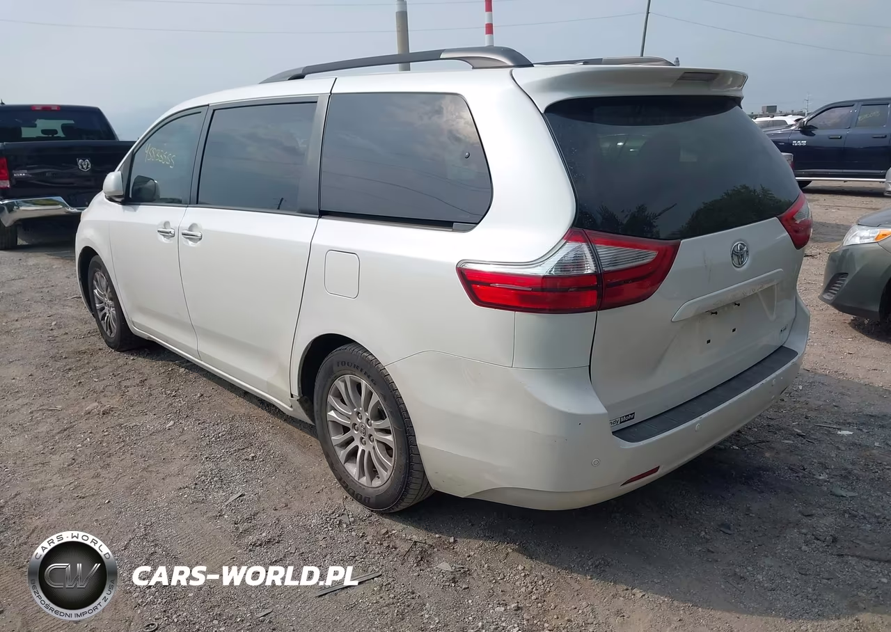 2016 Toyota Sienna Xle 8 Passenger VIN:5TDYK3DC0GS749150 - 3