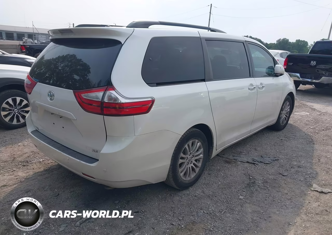 2016 Toyota Sienna Xle 8 Passenger VIN:5TDYK3DC0GS749150 - 4