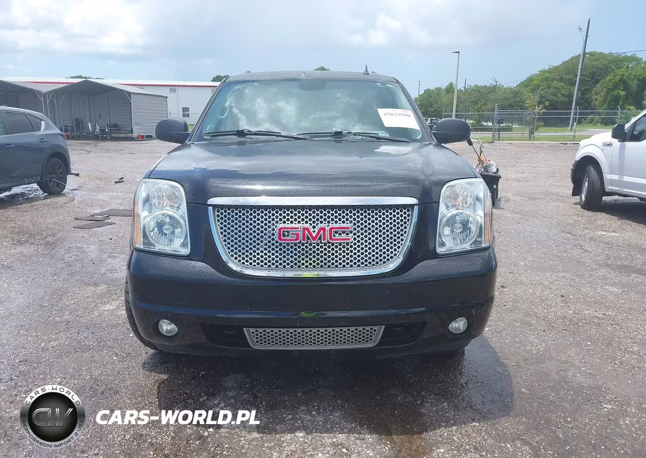 2008 GMC Yukon Denali VIN:1GKEC63858J215157 - 12