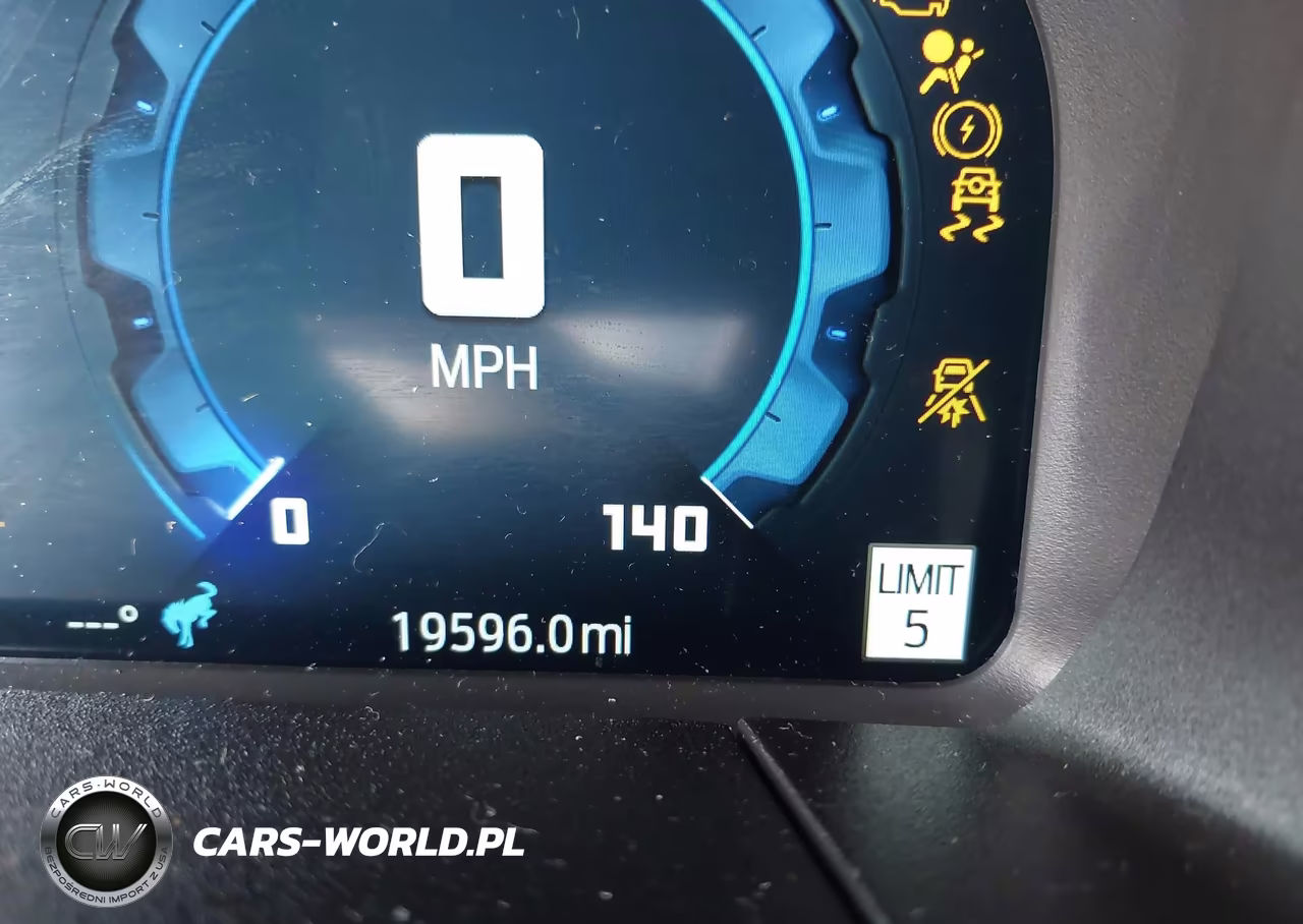 2025 Ford Bronco Sport Outer Banks VIN:3FMCR9CN6SRE86522 - 16