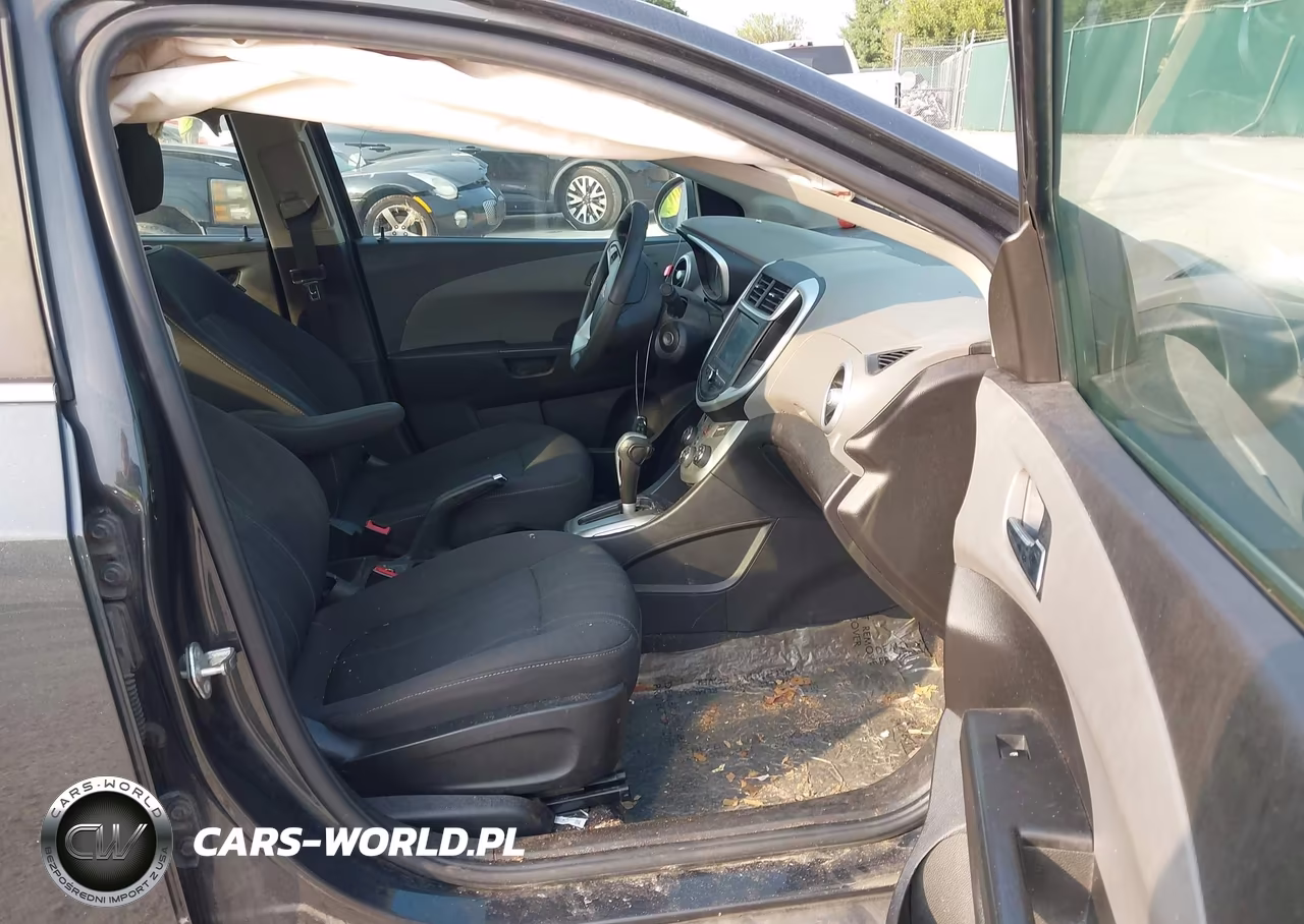 2017 Chevrolet Sonic Lt Auto VIN:1G1JD5SH9H4168919 - 5