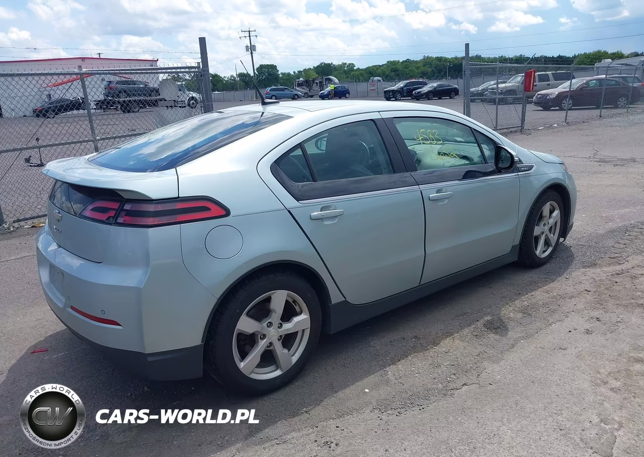 2013 Chevrolet Volt VIN:1G1RD6E47DU107113 - 4