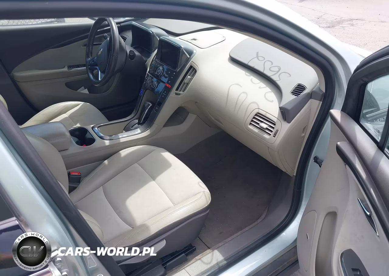 2013 Chevrolet Volt VIN:1G1RD6E47DU107113 - 5