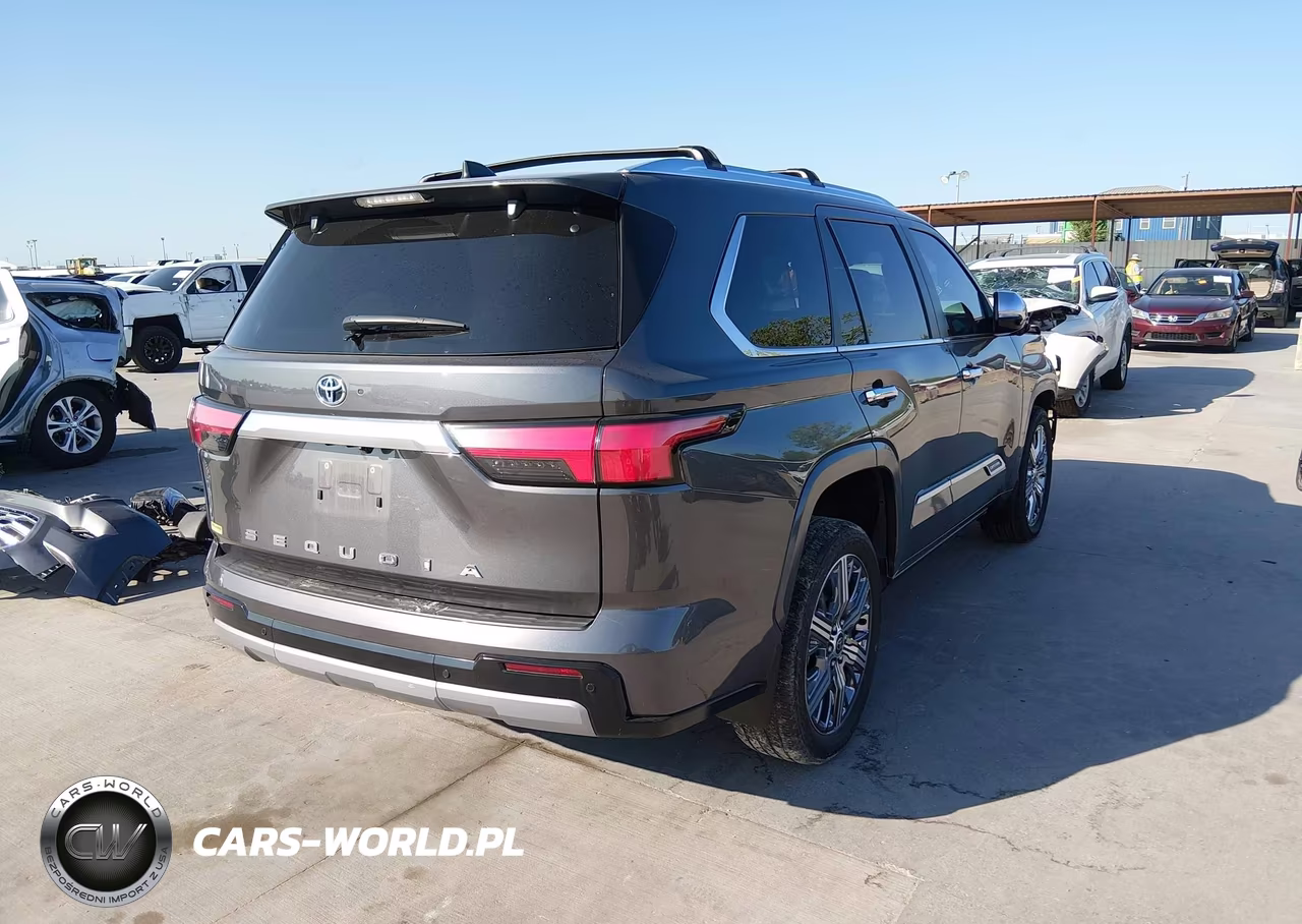 2024 Toyota Sequoia Capstone VIN:7SVAAABA3RX047076 - 4