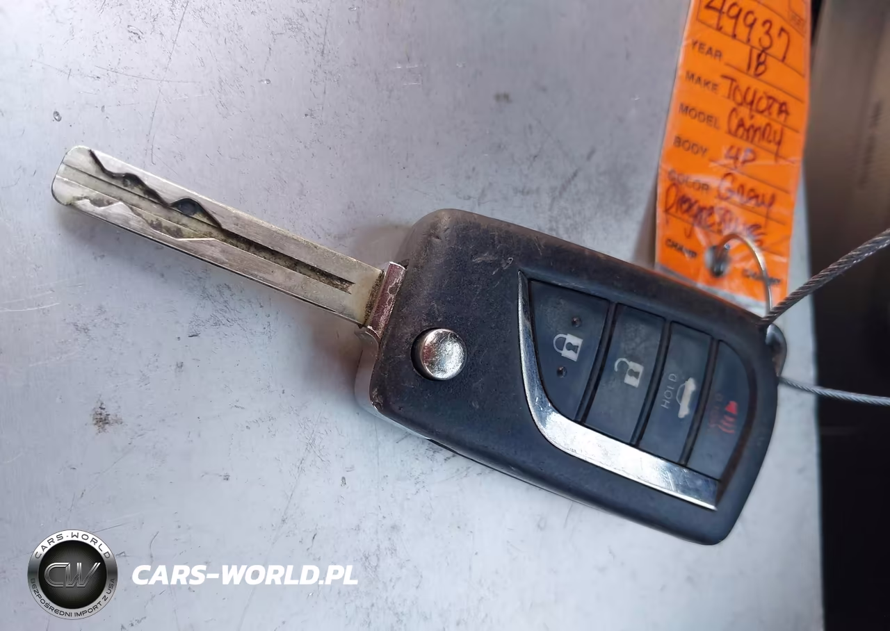 2018 Toyota Camry Se VIN:4T1B11HK3JU594381 - 11