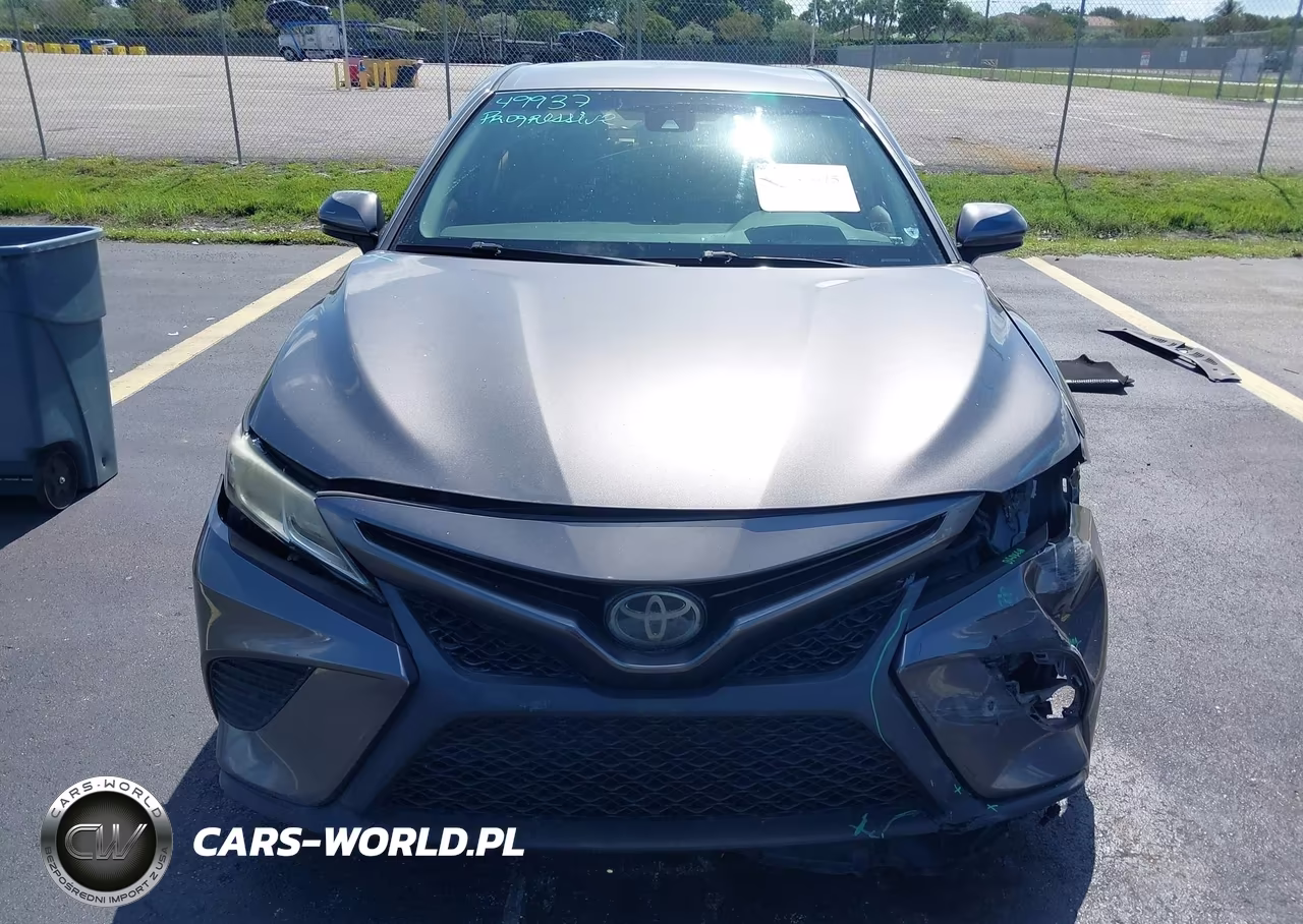 2018 Toyota Camry Se VIN:4T1B11HK3JU594381 - 12
