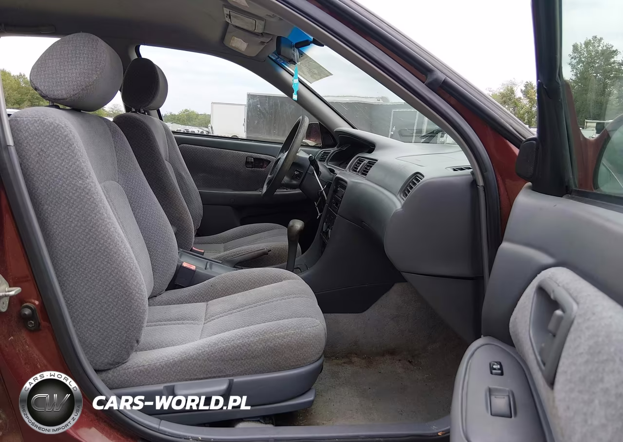 2001 Toyota Camry Le VIN:4T1BG22K81U774646 - 5