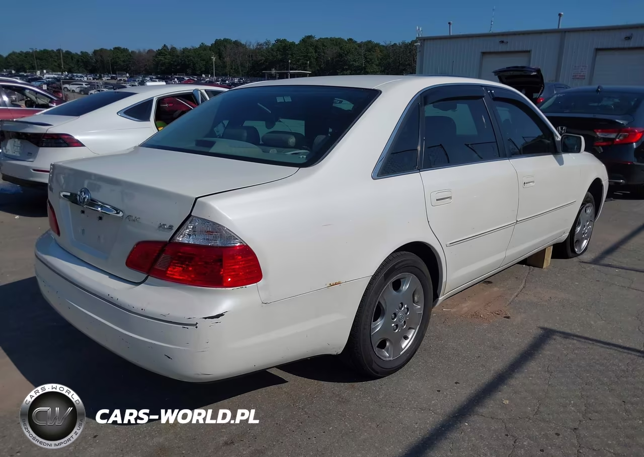 2003 Toyota Avalon Xls VIN:4T1BF28BX3U301151 - 4