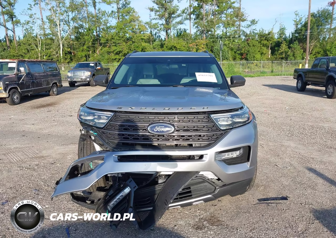 2021 Ford Explorer Xlt VIN:1FMSK7DH6MGC38410 - 12