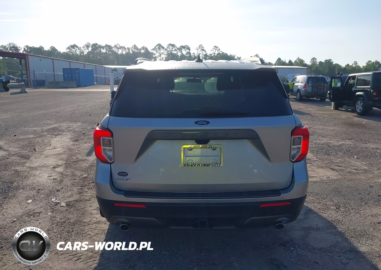 2021 Ford Explorer Xlt VIN:1FMSK7DH6MGC38410 - 16