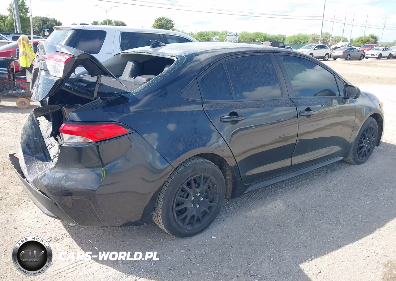 2020 Toyota Corolla Le VIN:5YFEPRAE9LP069439 - 4