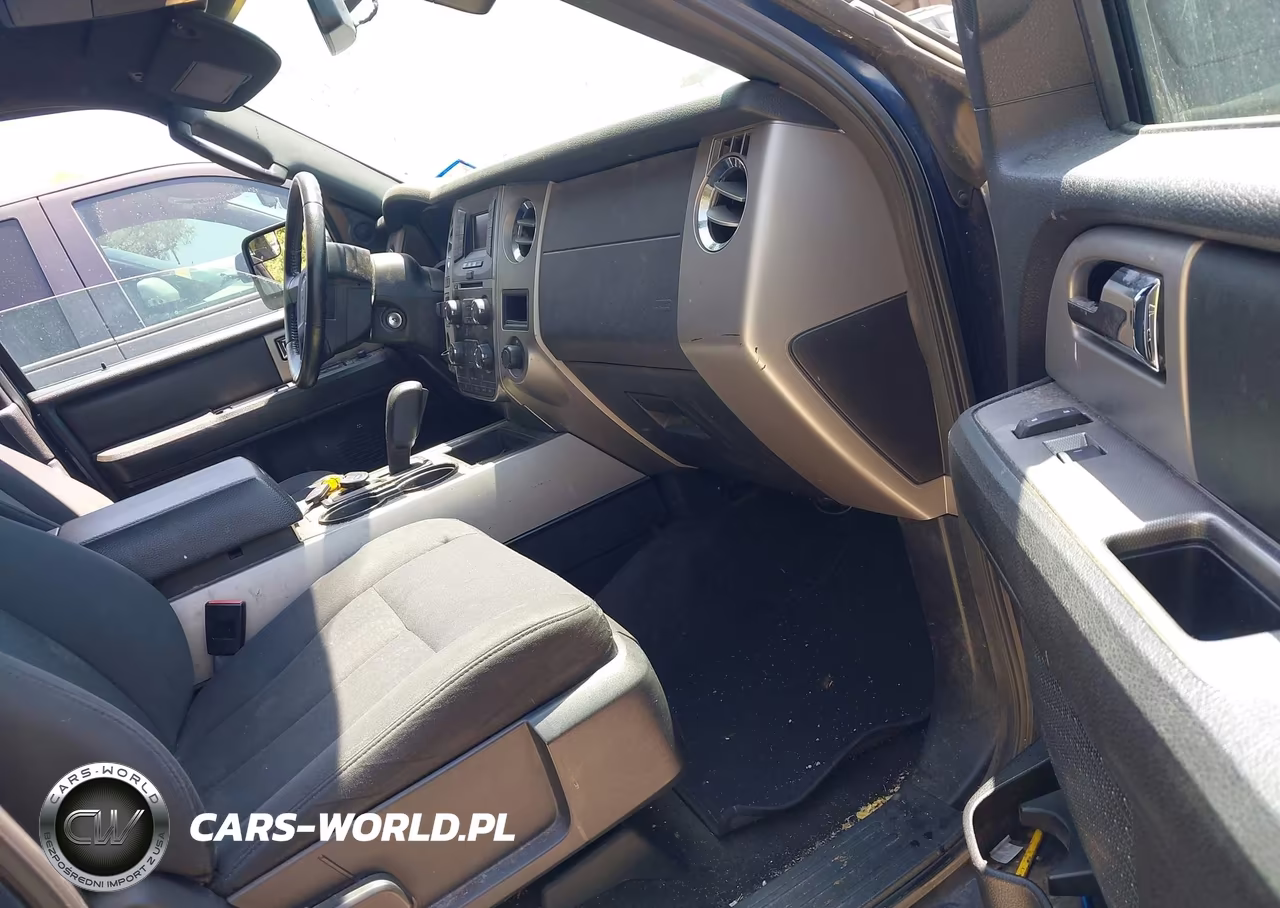 2017 Ford Expedition Xlt VIN:1FMJU1HT1HEA28011 - 5