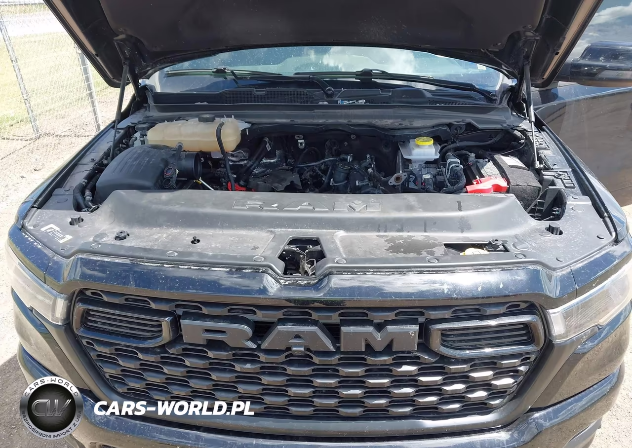 2025 Ram 1500 Lone Star 4X4 5'7 Box VIN:1C6RRFFG6SN208014 - 10