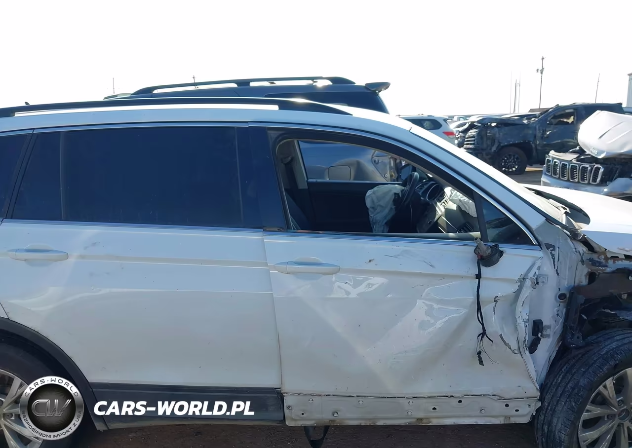 2019 Volkswagen Tiguan 2.0T Se-2.0T Sel-2.0T Sel R-Line-2.0T Sel R-Line Black VIN:3VV2B7AX7KM023364 - 14