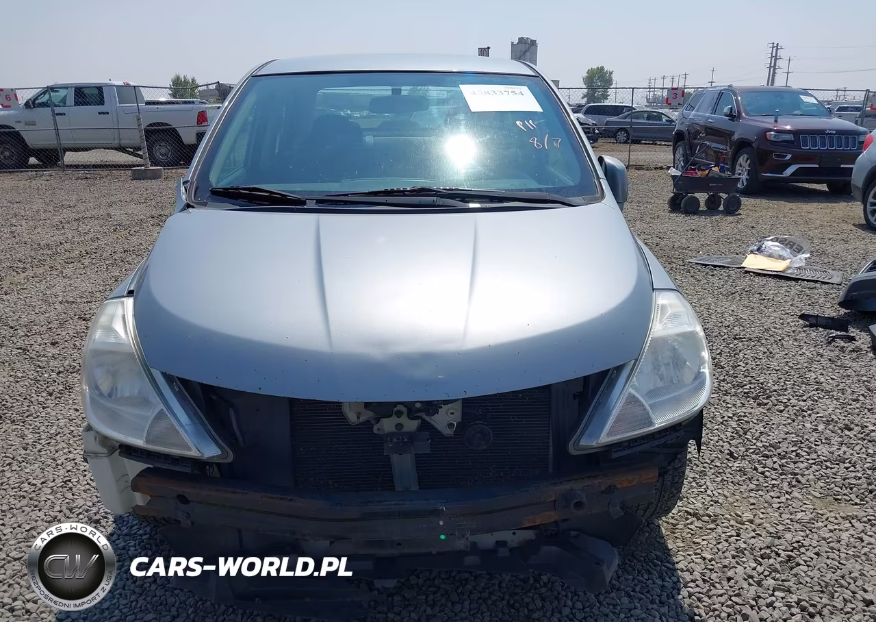 2010 Nissan Versa 1.8S VIN:3N1BC1AP1AL414204 - 13