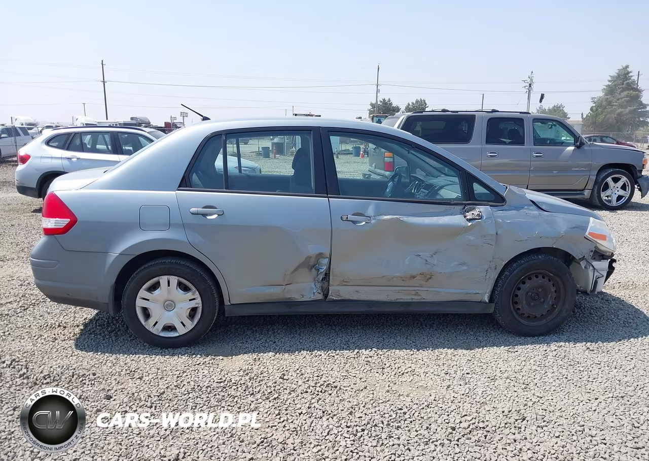 2010 Nissan Versa 1.8S VIN:3N1BC1AP1AL414204 - 14