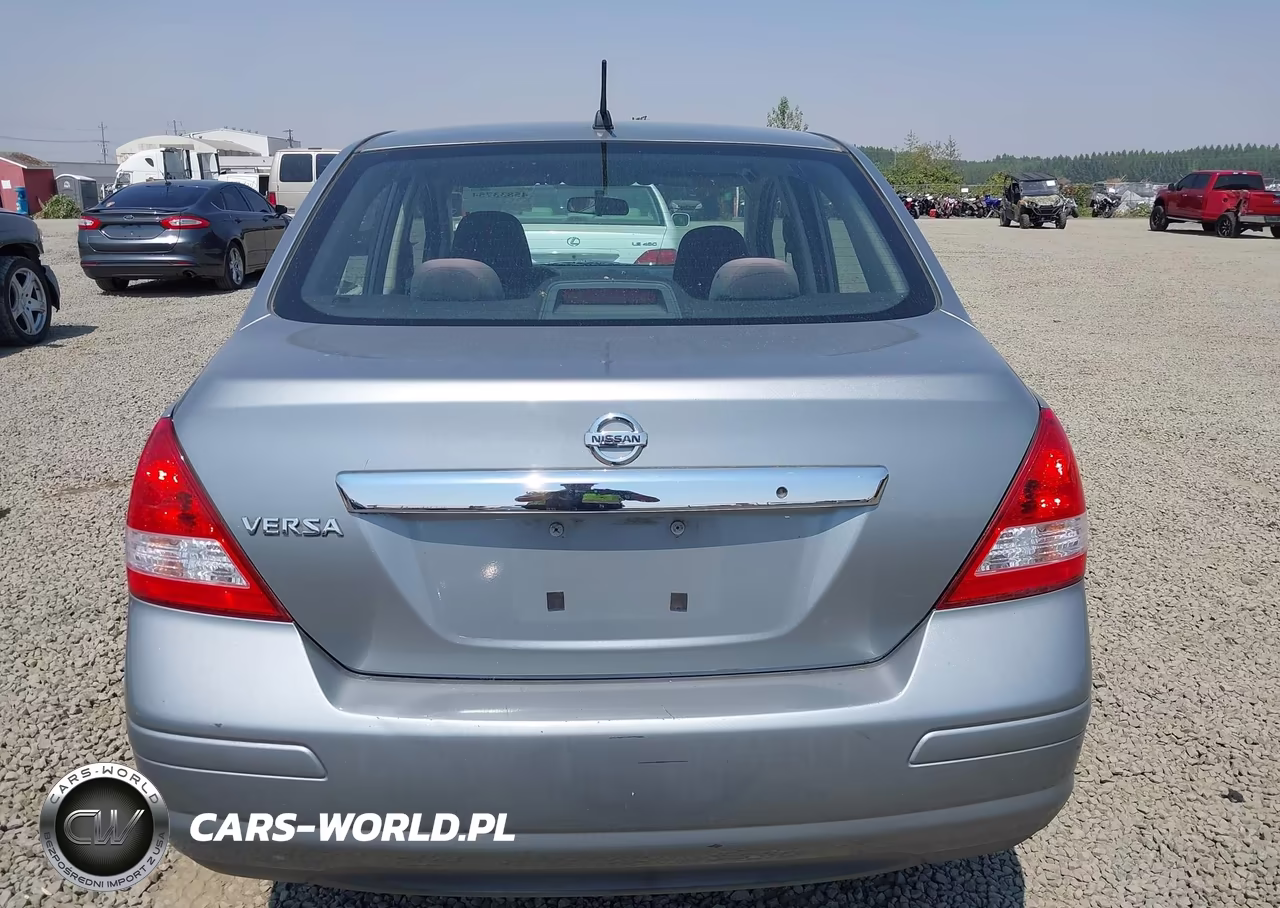 2010 Nissan Versa 1.8S VIN:3N1BC1AP1AL414204 - 17