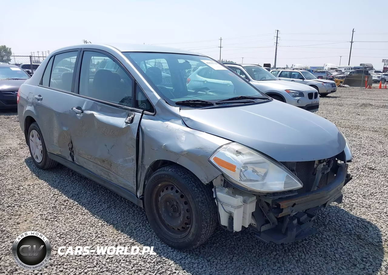 2010 Nissan Versa 1.8S VIN:3N1BC1AP1AL414204 - 6