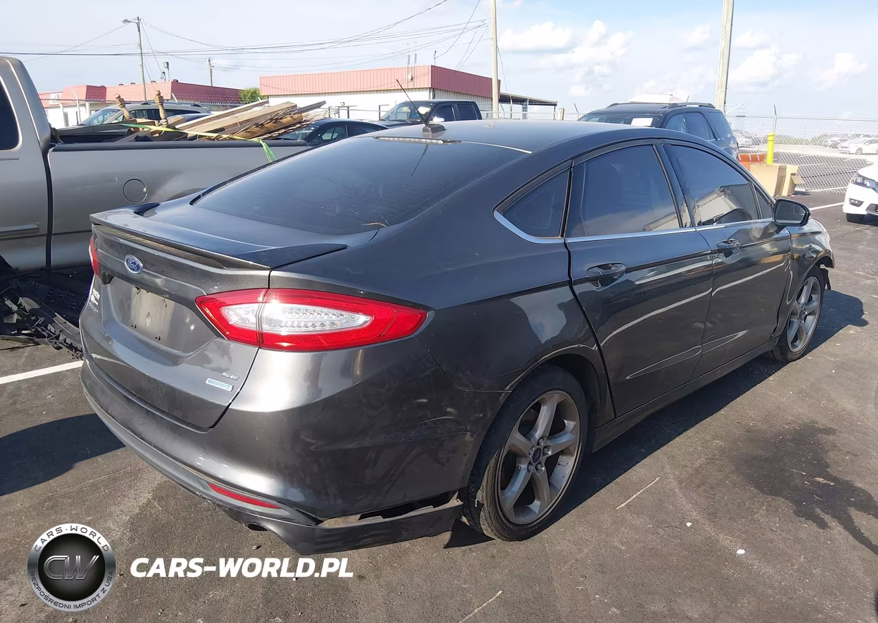 2015 Ford Fusion Se VIN:3FA6P0HD2FR202902 - 4