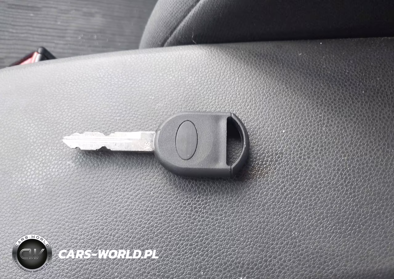2009 Ford Focus Se VIN:1FAHP35N69W110331 - 11