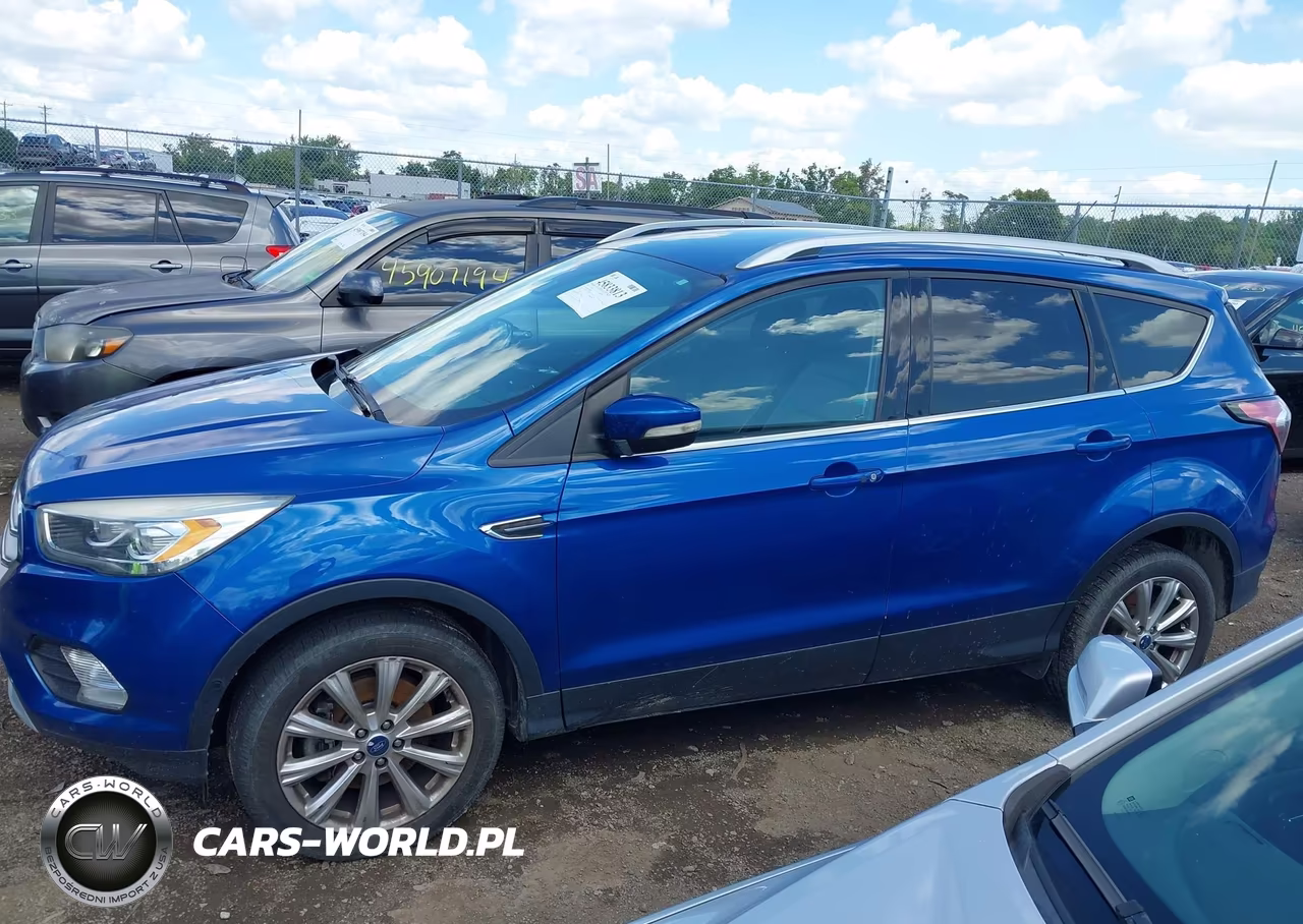 2017 Ford Escape Titanium VIN:1FMCU9JD1HUC89672 - 14