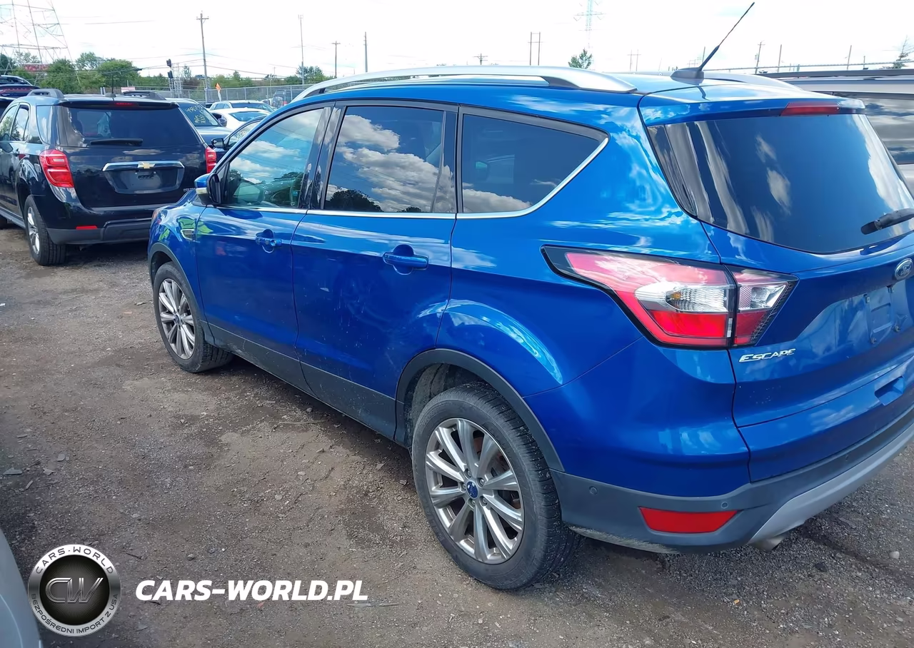 2017 Ford Escape Titanium VIN:1FMCU9JD1HUC89672 - 3