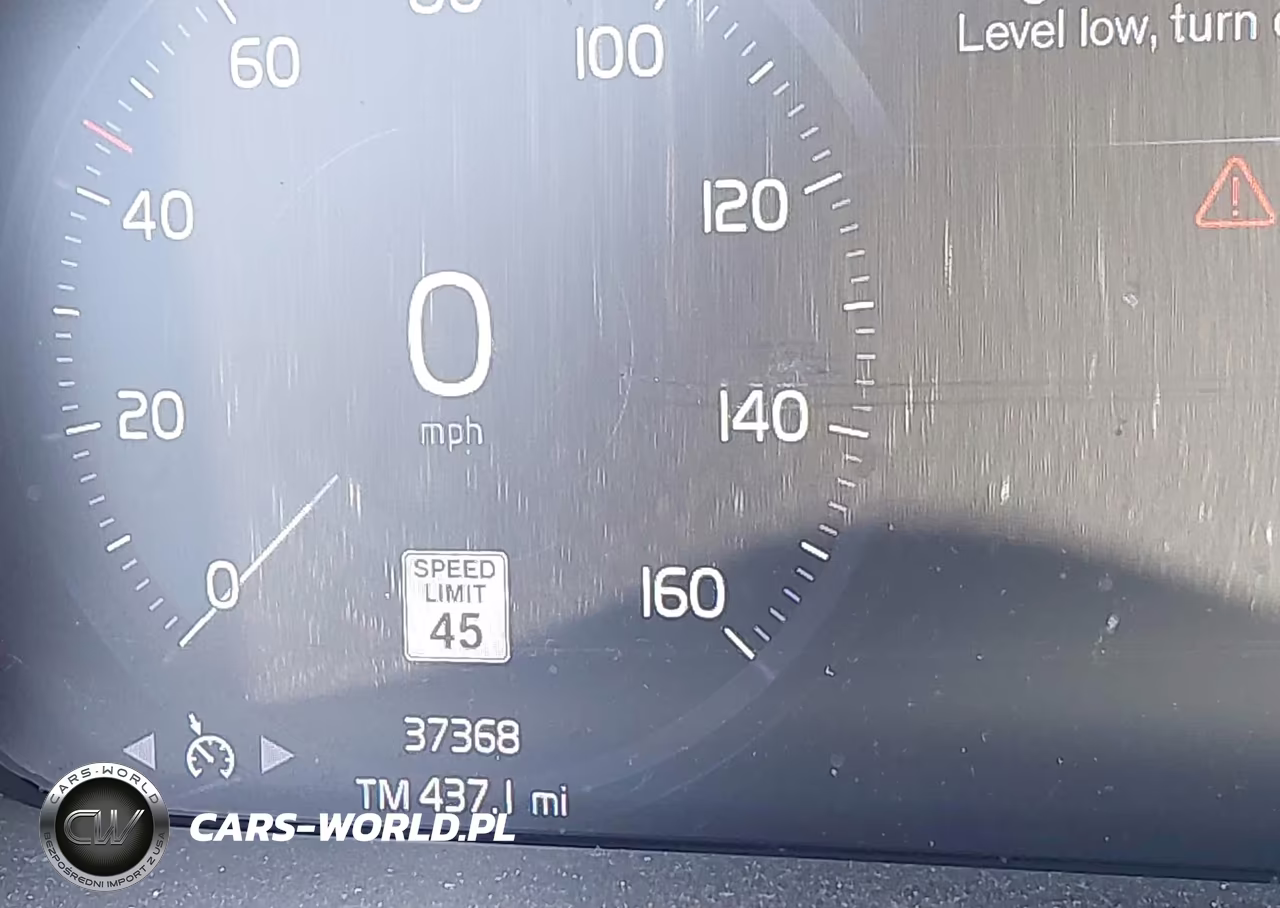 2022 Volvo Xc40 T5 R-Design VIN:YV4162UM6N2787203 - 18