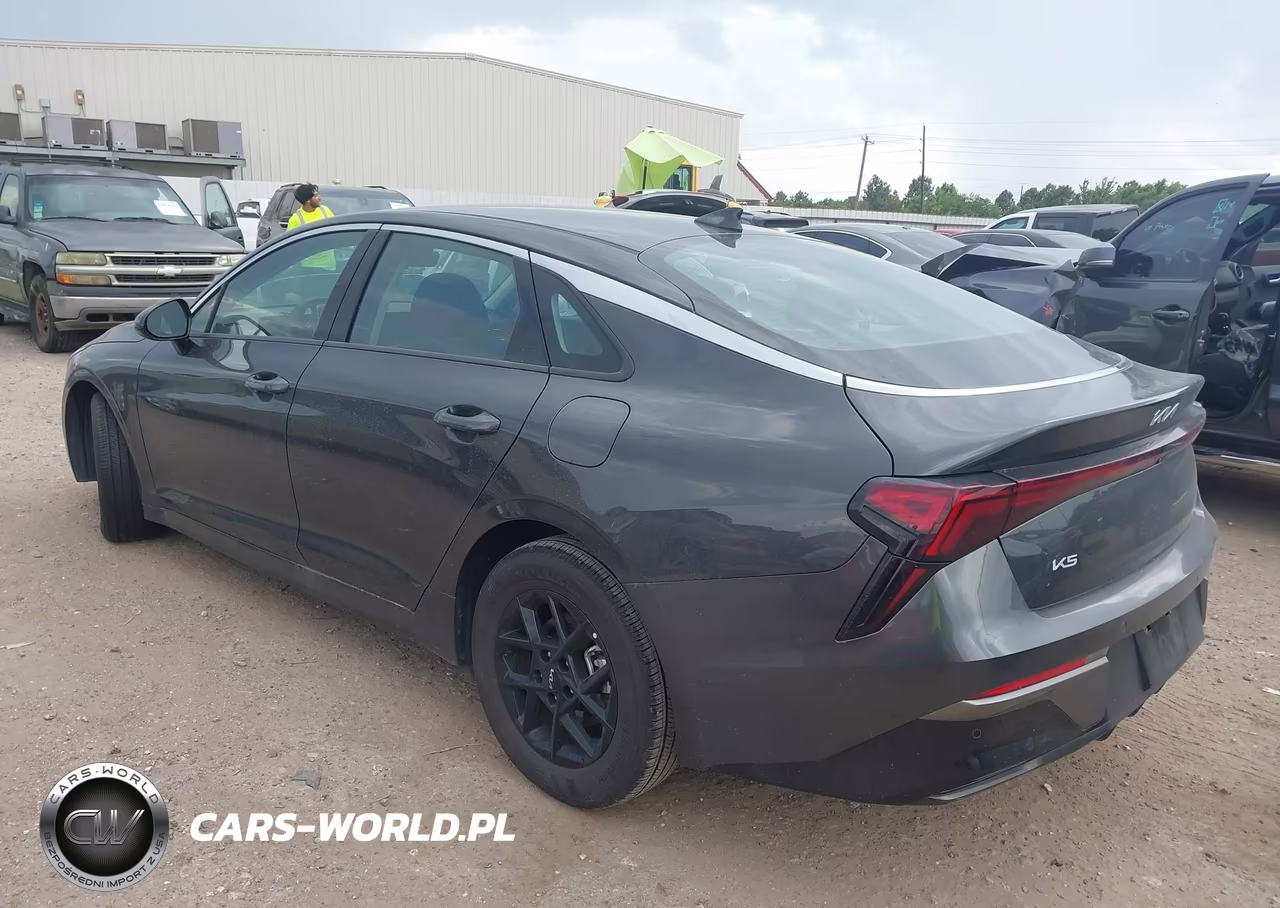 2026 Kia K5 Lxs Fwd VIN:KNAG24J73T5427981 - 3