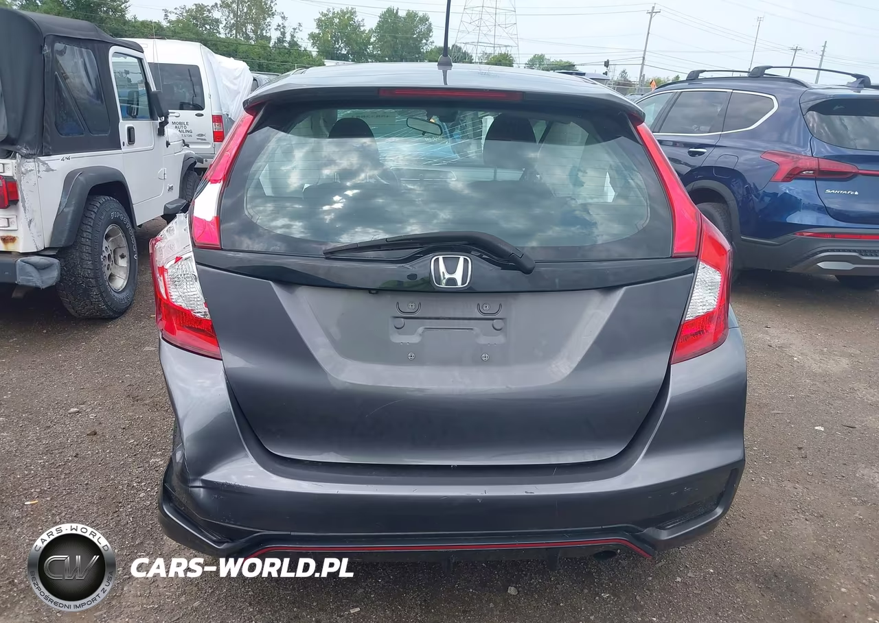 2018 Honda Fit Sport VIN:3HGGK5H71JM723024 - 17