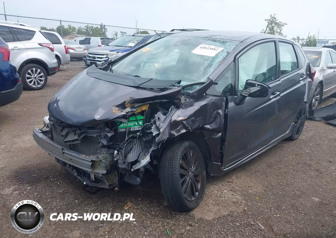 2018 Honda Fit Sport VIN:3HGGK5H71JM723024 - 2