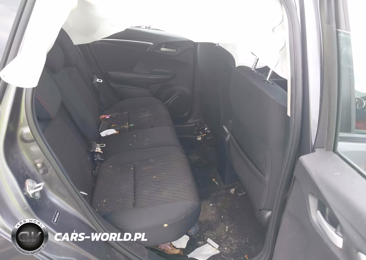 2018 Honda Fit Sport VIN:3HGGK5H71JM723024 - 8