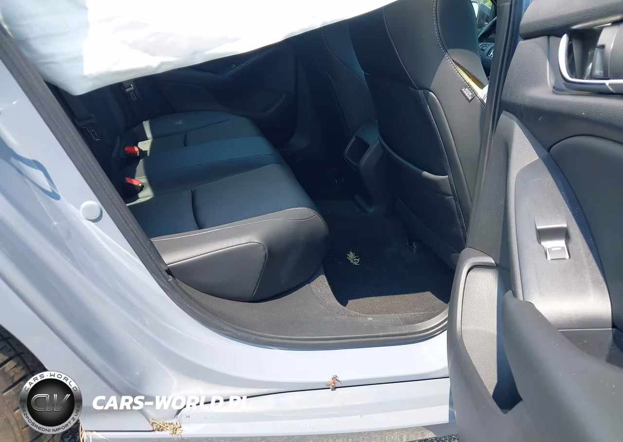 2022 Honda Accord Hybrid Sport VIN:1HGCV3F27NA042046 - 8