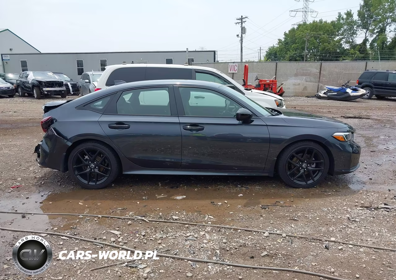 2025 Honda Civic Sport VIN:2HGFE2F56SH573320 - 13