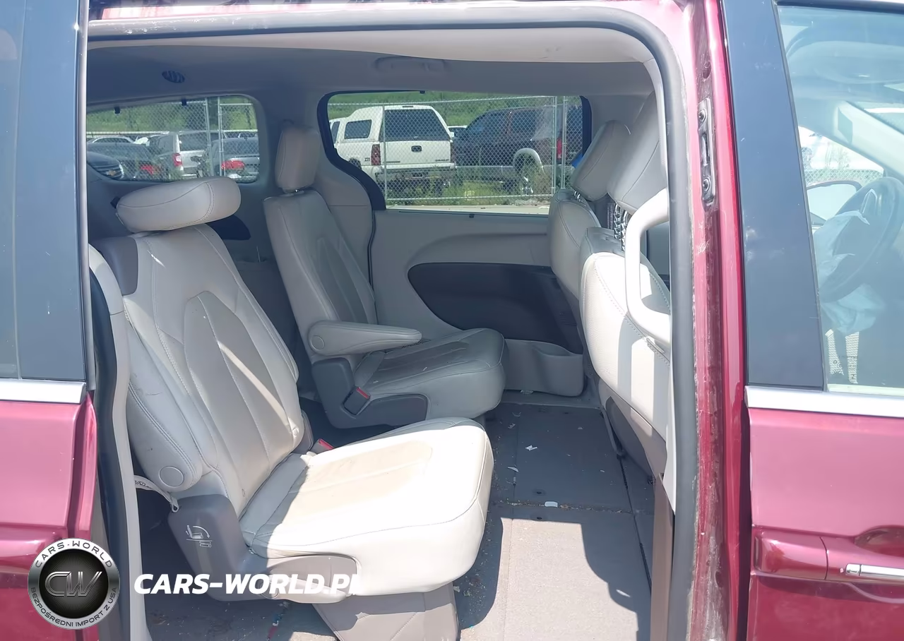 2021 Chrysler Pacifica Touring L VIN:2C4RC1BG5MR584969 - 8