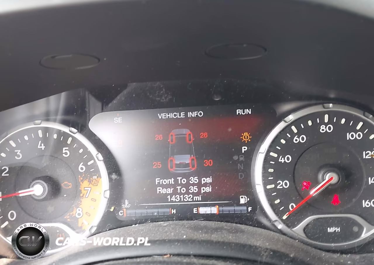 2017 Jeep Renegade Trailhawk VIN:ZACCJBCB6HPF55673 - 16
