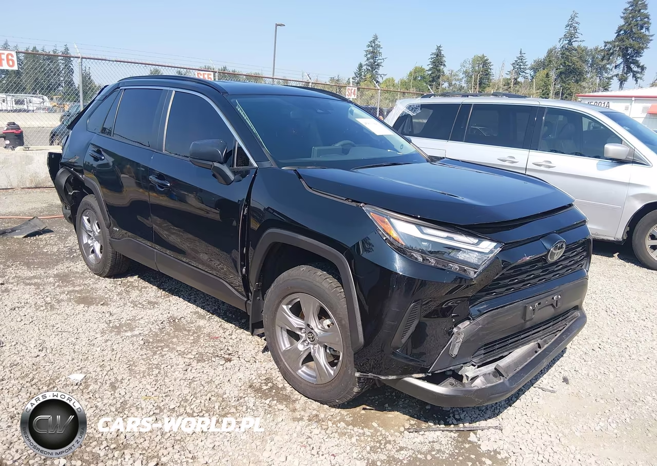 2025 Toyota Rav4 Hybrid Le – zdjęcie 1 z 18