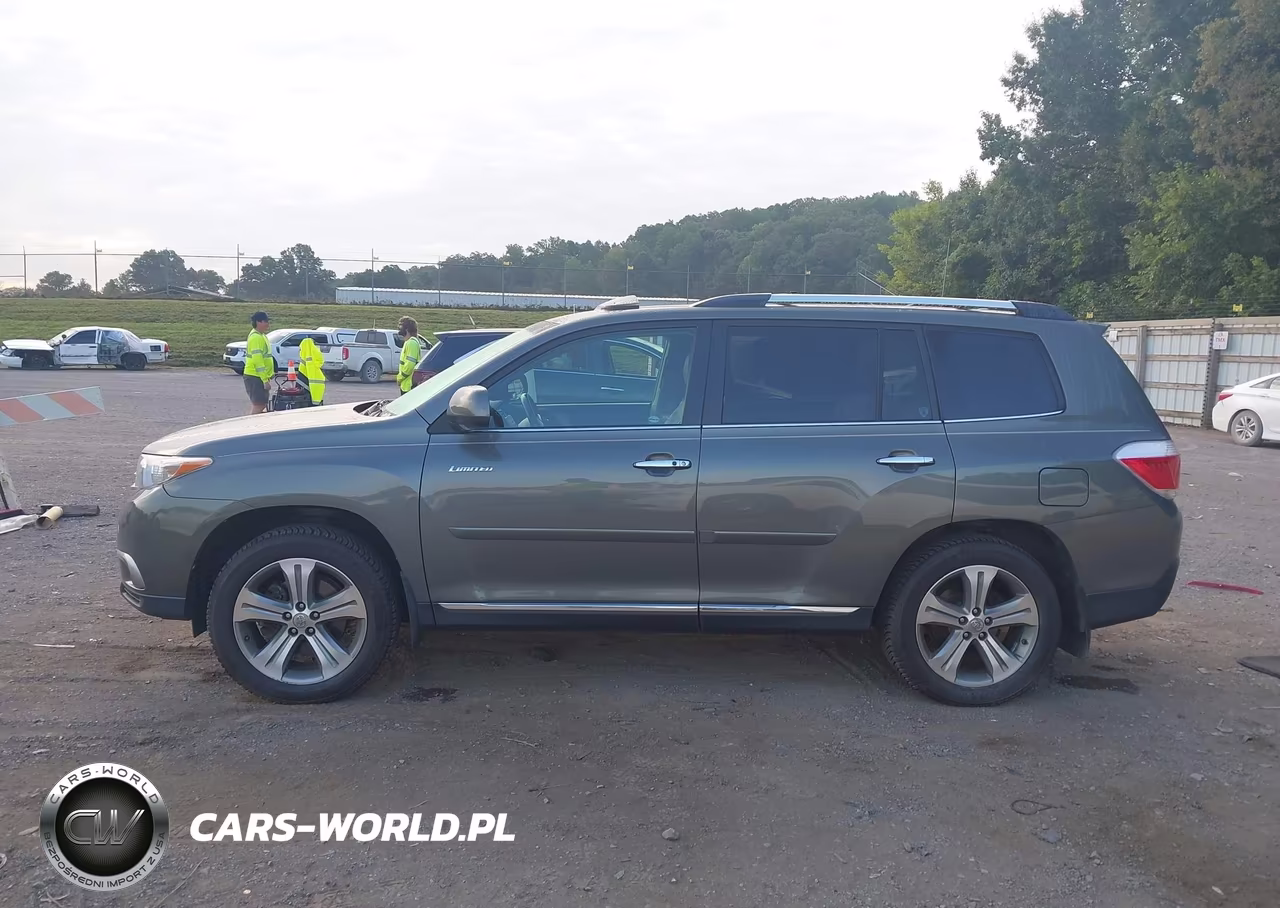 2011 Toyota Highlander Limited V6 VIN:5TDDK3EH3BS060074 - 14