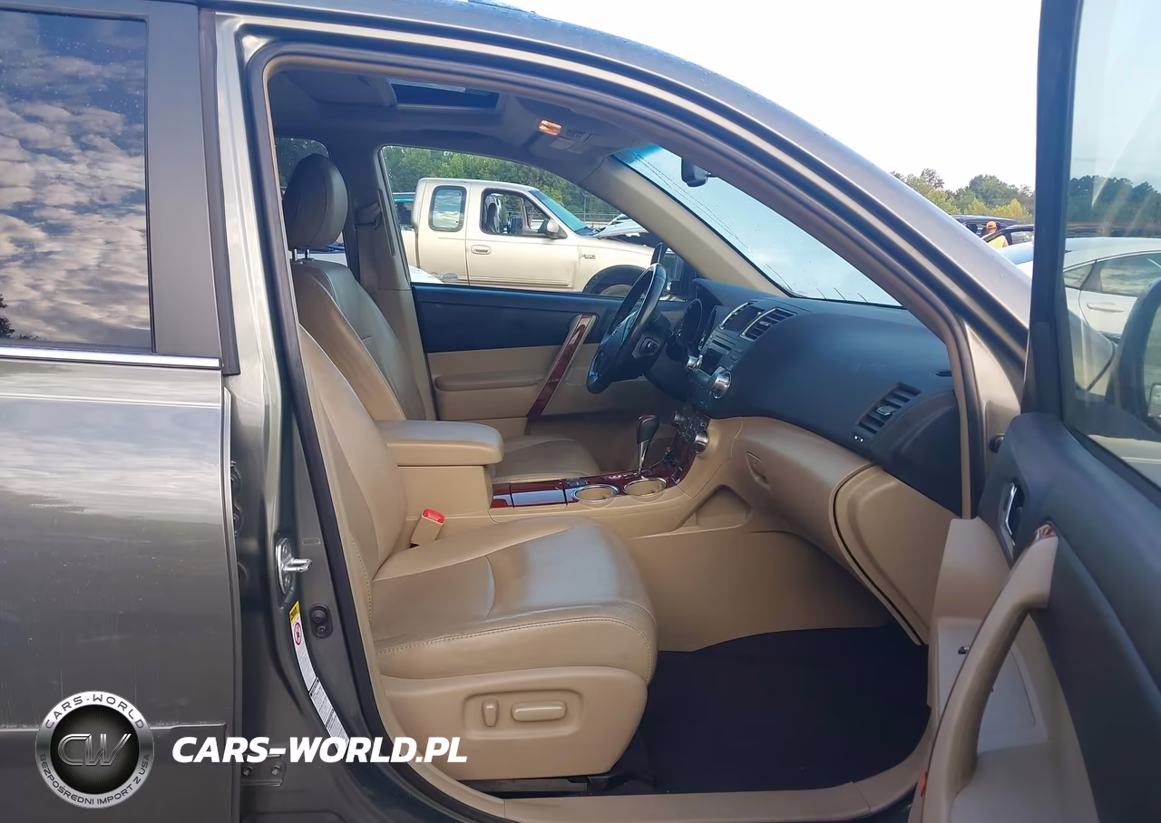 2011 Toyota Highlander Limited V6 VIN:5TDDK3EH3BS060074 - 5