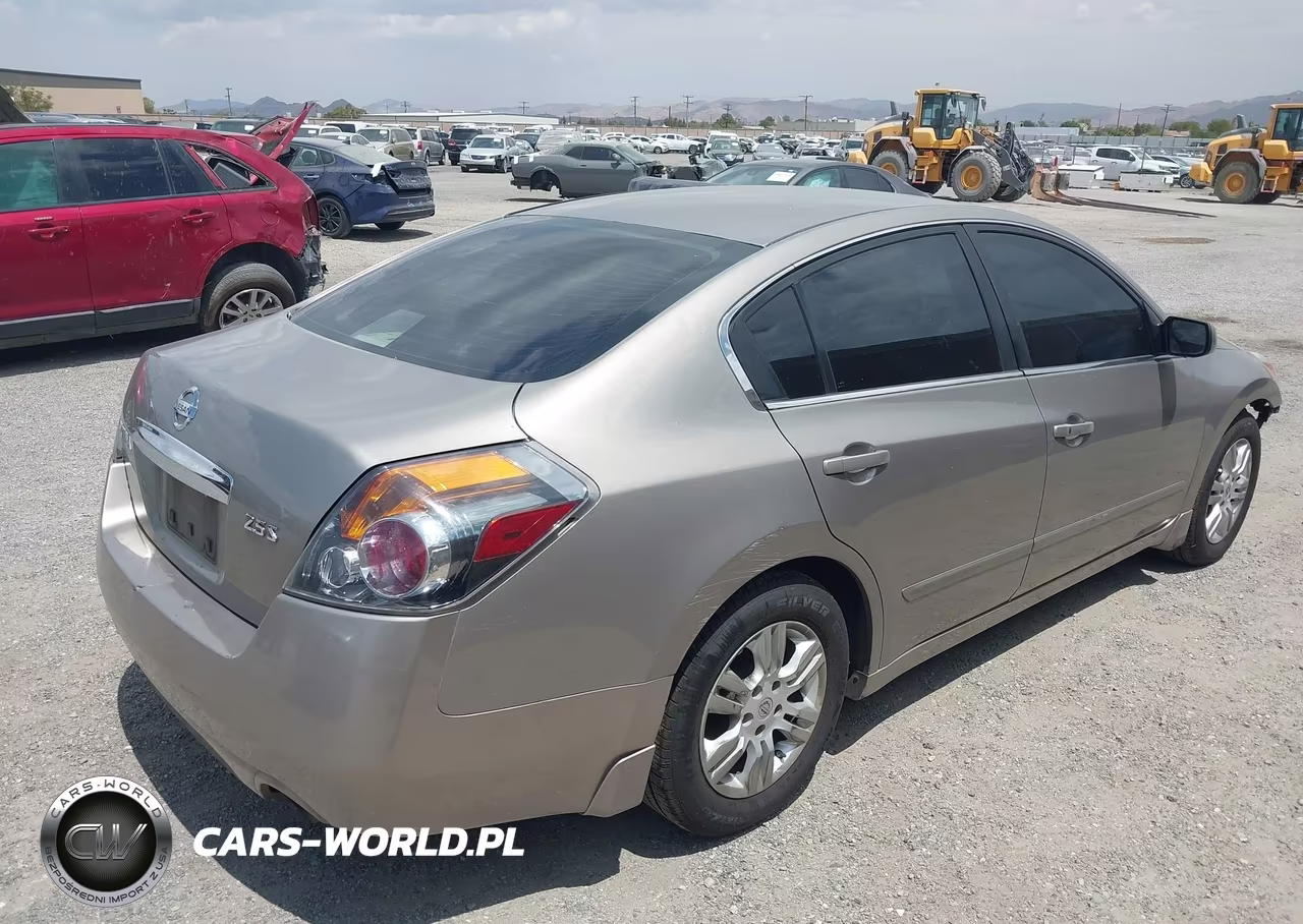 2012 Nissan Altima 2.5 S VIN:1N4AL2AP4CN408033 - 4