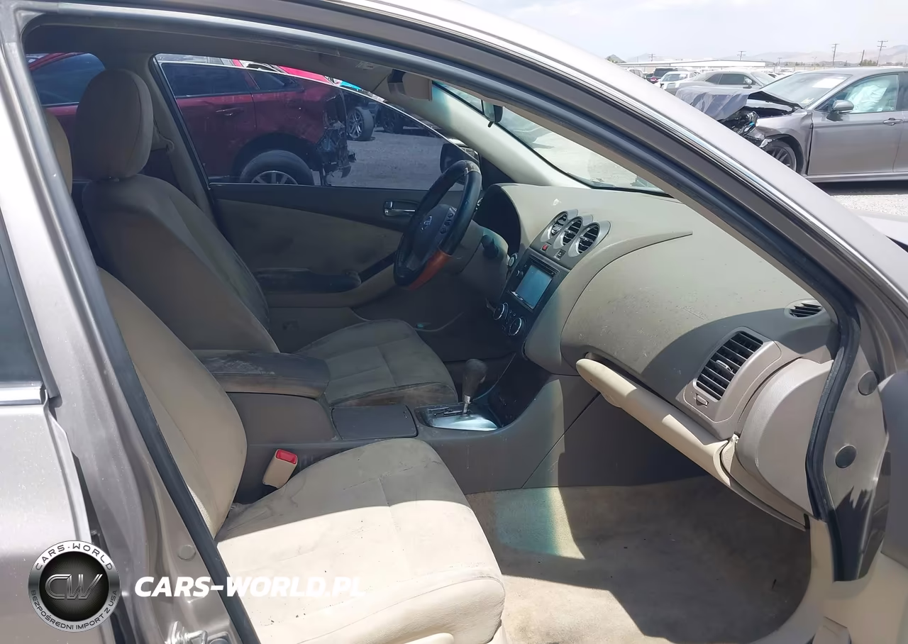 2012 Nissan Altima 2.5 S VIN:1N4AL2AP4CN408033 - 5