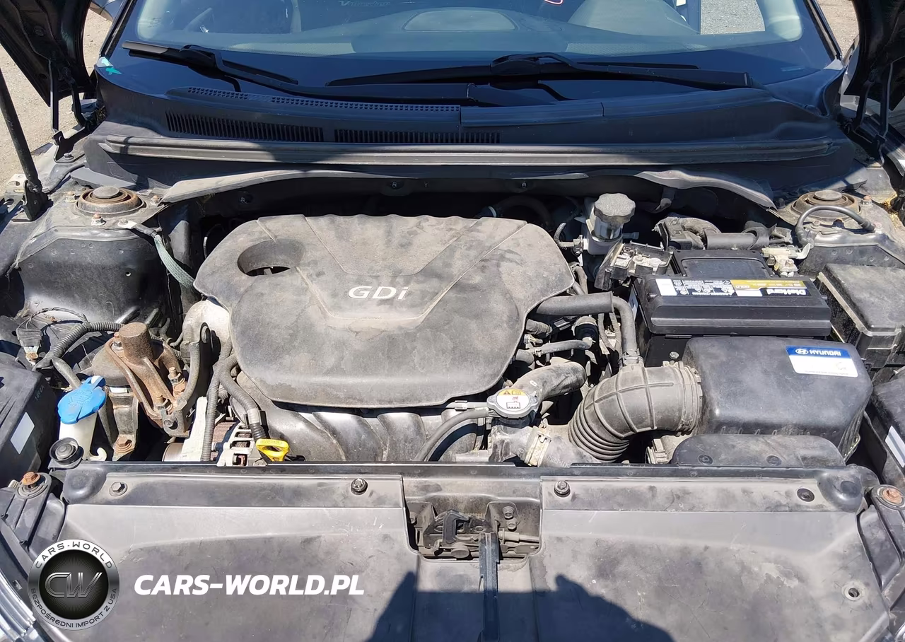 2017 Hyundai Veloster VIN:KMHTC6AD7HU306475 - 10