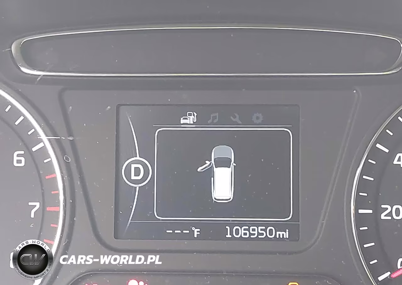 2018 Kia Sorento 2.4L Lx VIN:5XYPG4A35JG404675 - 16