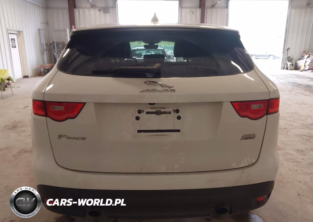 2019 Jaguar F-Pace 25T VIN:SADCS2FX8KA395229 - 16