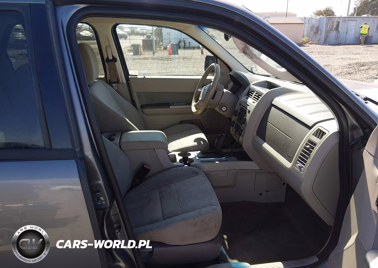 2011 Ford Escape Xlt VIN:1FMCU0D71BKA08376 - 5