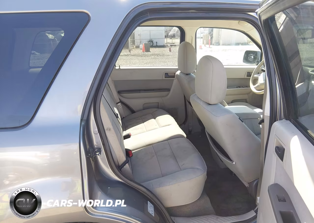 2011 Ford Escape Xlt VIN:1FMCU0D71BKA08376 - 8