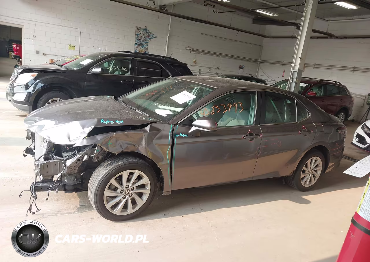 2024 Toyota Camry Le VIN:4T1C11BK7RU122872 - 14