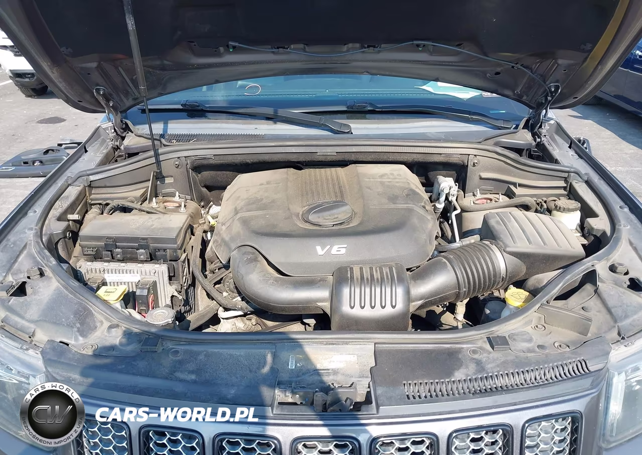 2015 Jeep Grand Cherokee Altitude VIN:1C4RJFAG7FC934182 - 10