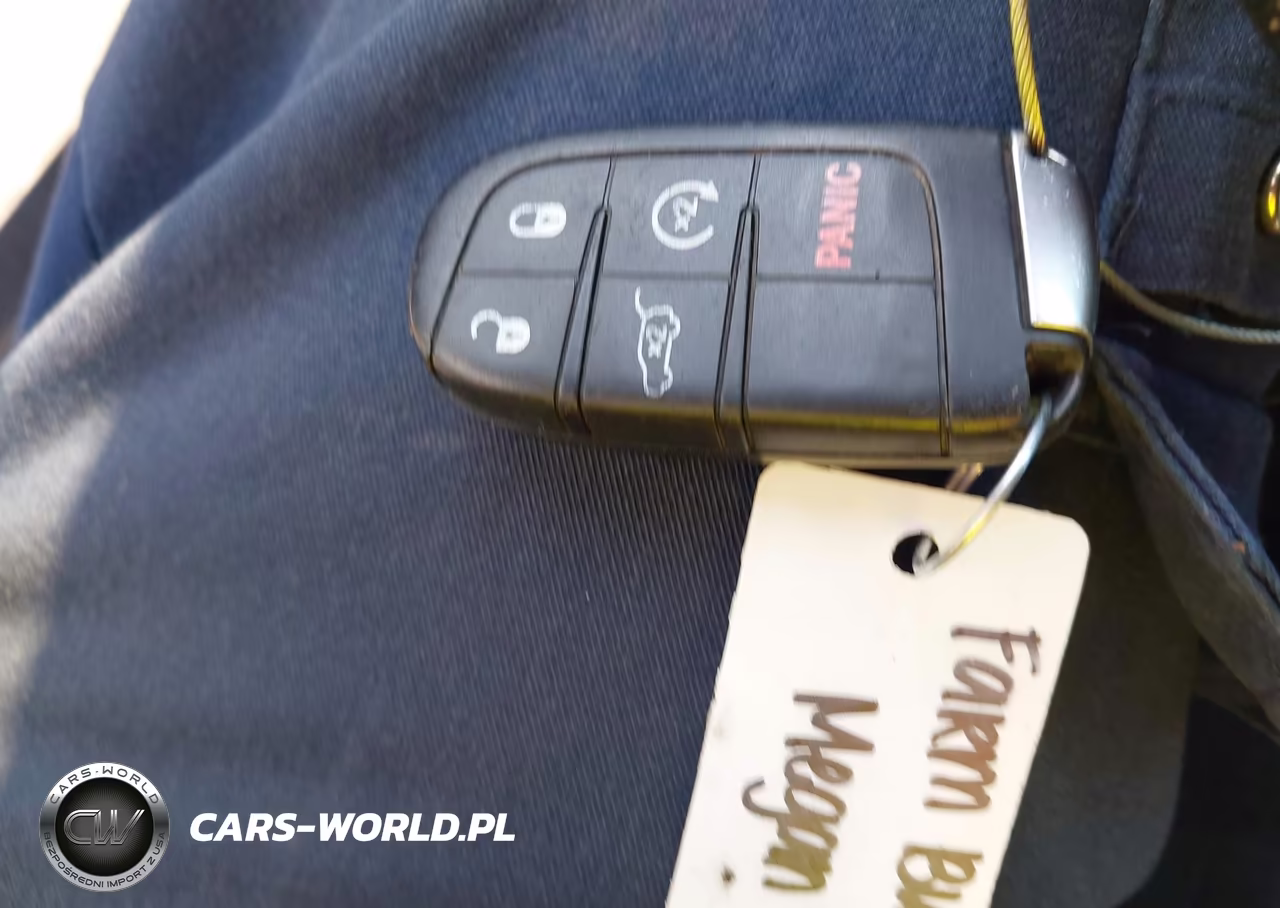 2015 Jeep Grand Cherokee Altitude VIN:1C4RJFAG7FC934182 - 11